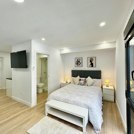 Amazing Seaside Studio By Eaw Homes Marbella Exteriör bild